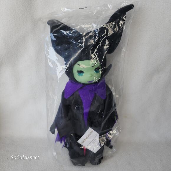 Disney Parks Precious Moments Maleficent Doll makers - SEALED 14" - Picture 2 of 7